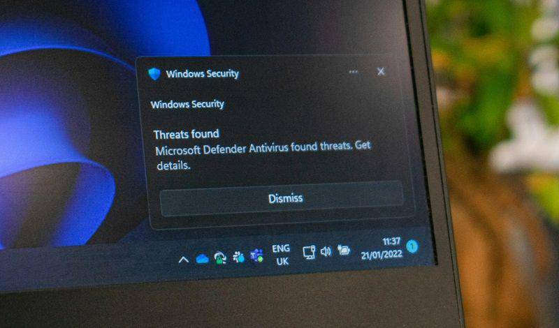 ilustrasi mematikan Windows Defender (unsplash.com/Ed Hardie)