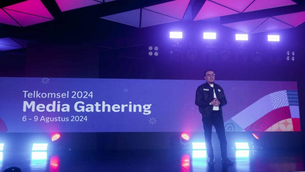 Fakta Unik Layanan Pelanggan AI Veronika dan MyTelkomsel Super App