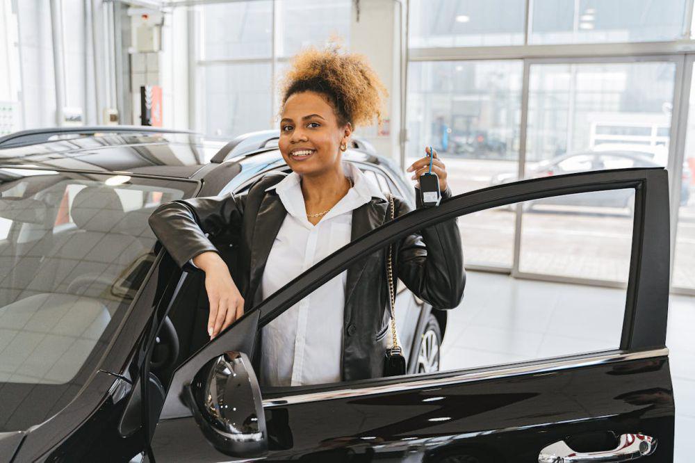 7 Pertimbangan Sebelum Beli Mobil Impian, Sesuaikan dengan Kemampuan!