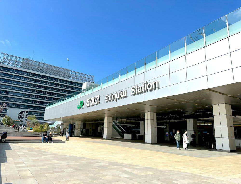 ilustrasi stasiun di Jepang (unsplash.com/@center999)