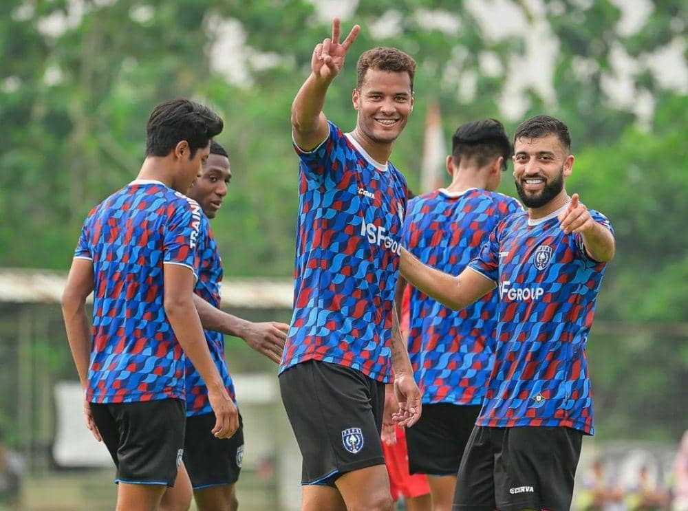 Bek Brasil Gabung PSPS, Kuota Asing Lengkap