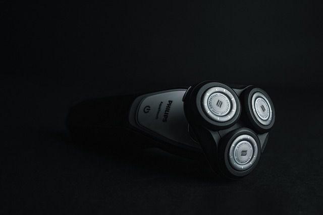 5 Tips Bercukur Efektif Pakai Alat Cukur Elektrik, Cek Bro!