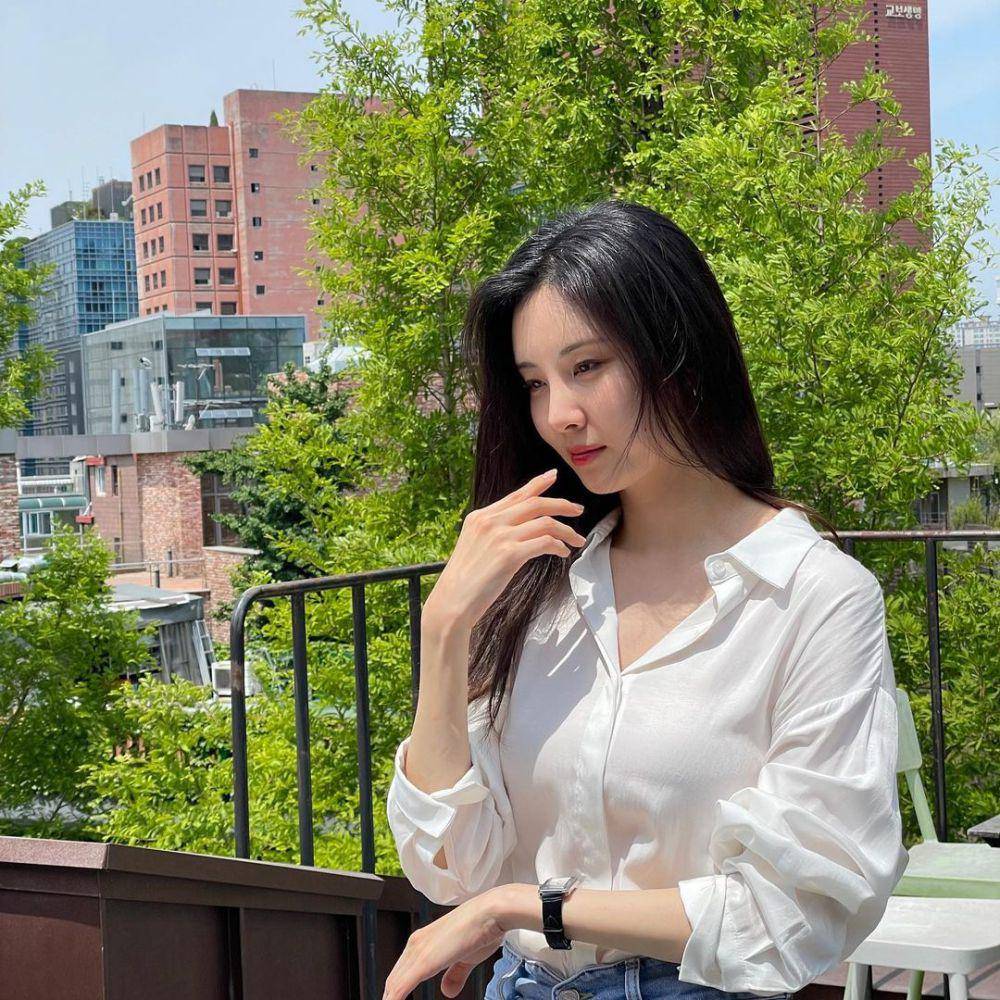 outfit casual smart ala Seohyun SNSD (instagram.com/@seojuhyun_s)