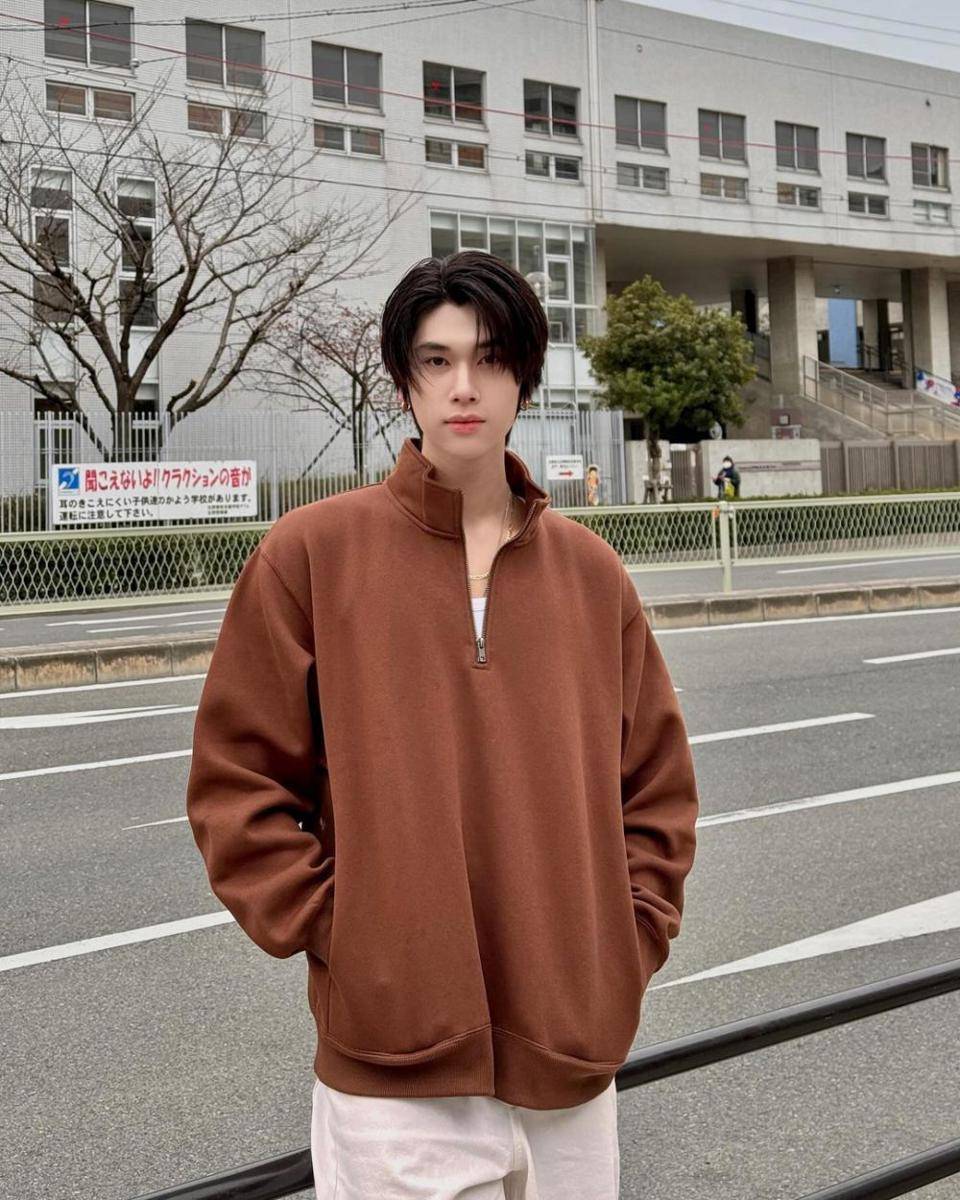 Dunk Natachai (instagram.com/dunknatachai)