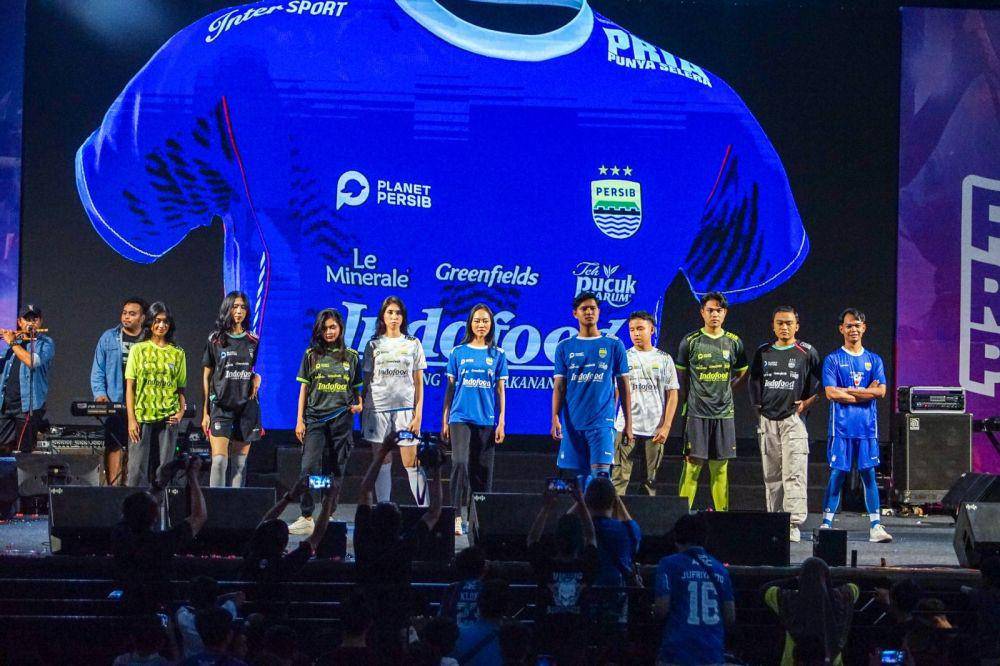 Persib dan Le Minerale jalin kerja sama untuk Liga 1 2024/25. (Dok. Le Minerale)