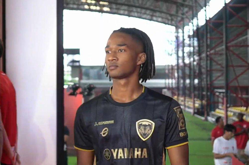 Ronaldo Kwateh gabung klub Thailand Muangthong United. (YouTube.com/Muangthong Official)