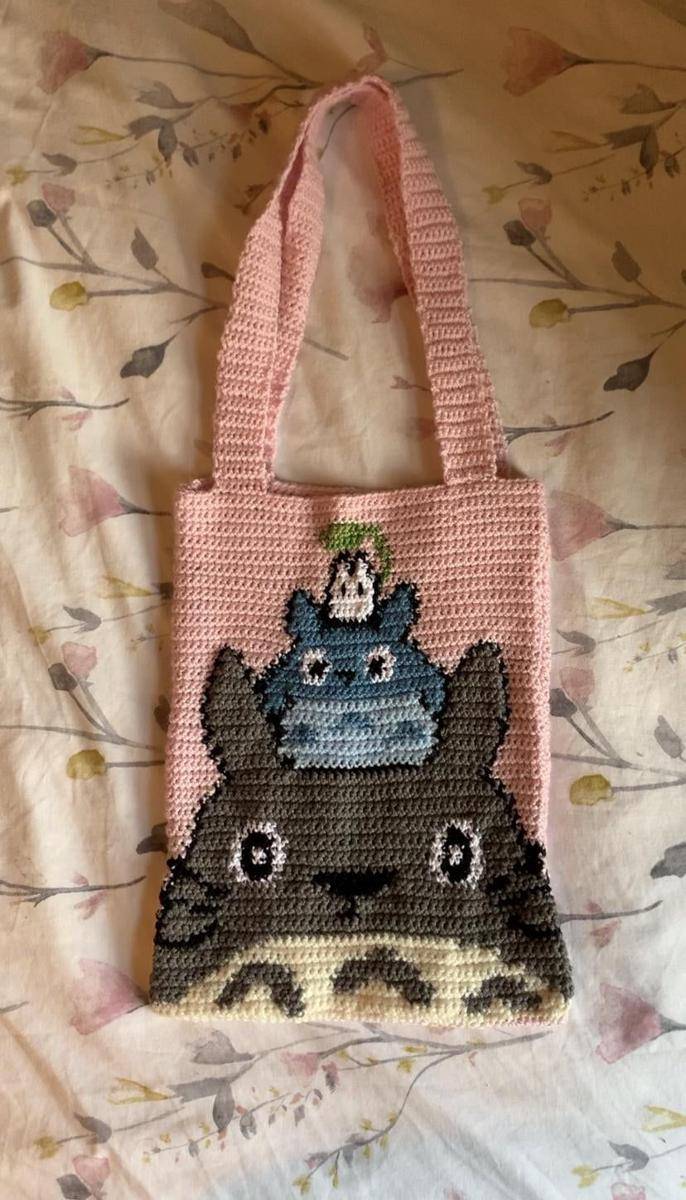 potret rajutan buatan tangan bertema Ghibli (reddit.com/user/Ktzip)