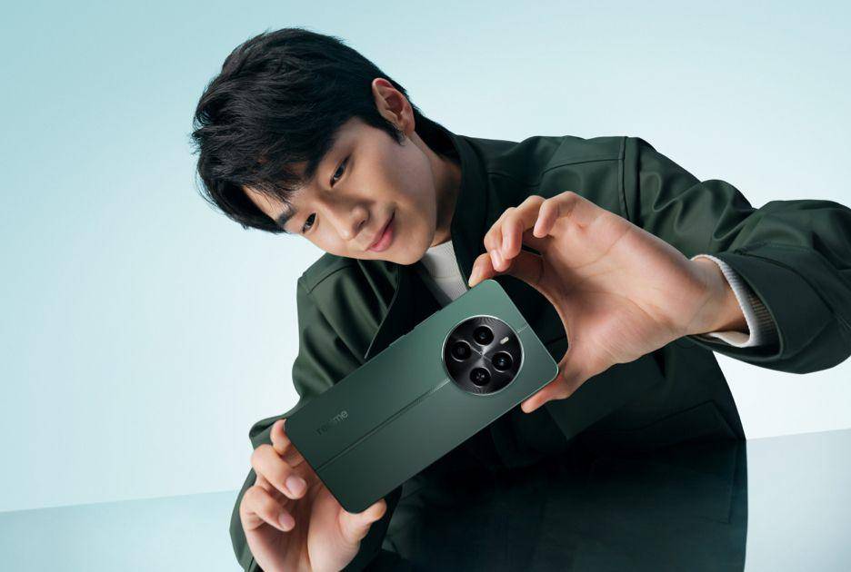 realme 13 (realme.com)
