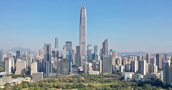 Ping An Finance Centre (commons.wikimedia.org/Charlie Fong)