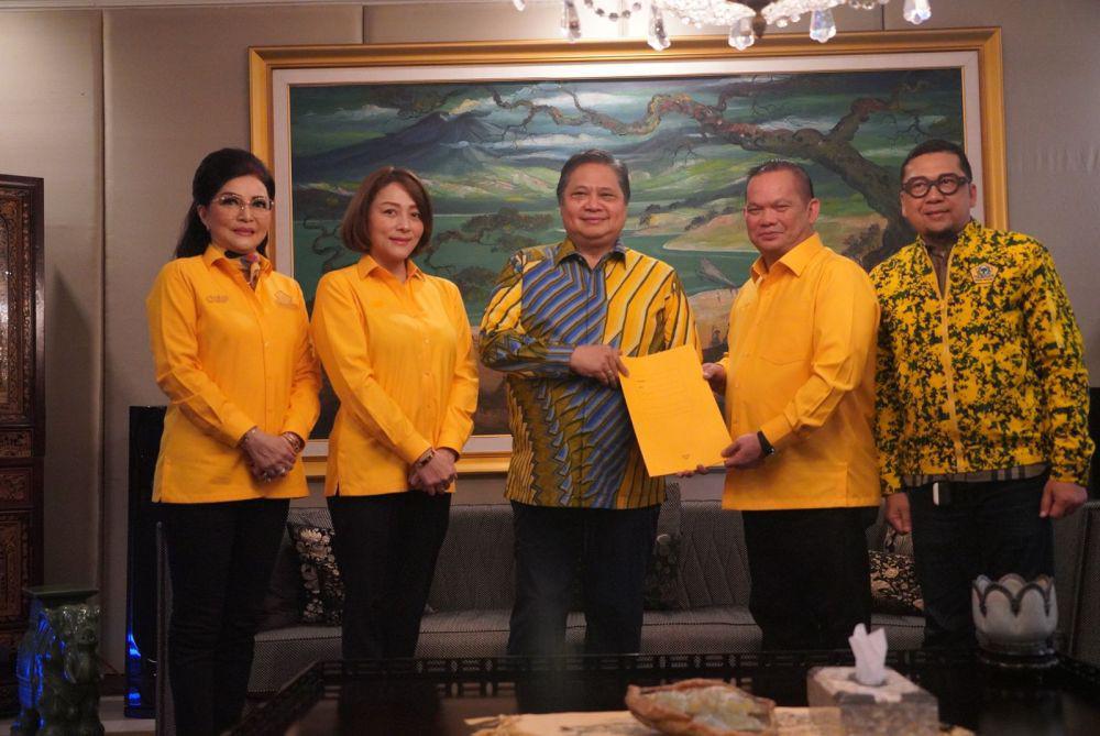 Airlangga Mundur, Demokrat-Golkar Sulut Tak Ubah Dukungan di Pilkada