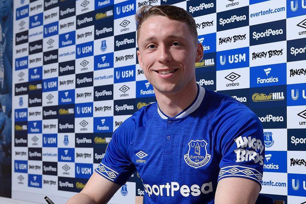 5 Eks Pemain Premier League yang Membela Blackpool pada 2024/2025