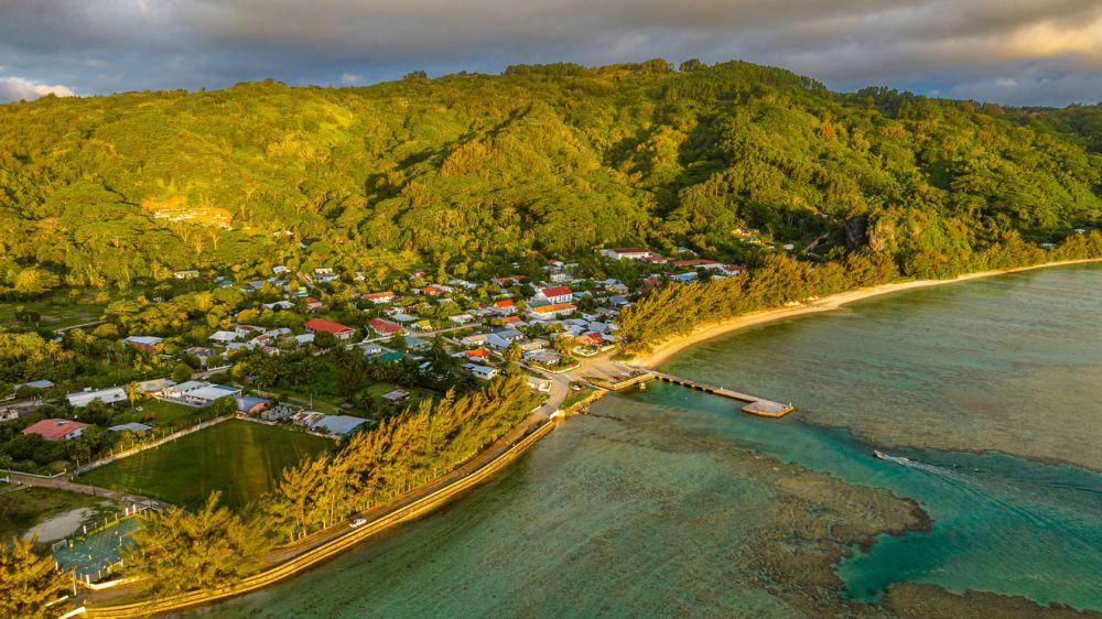 Pulau Rututu yang berada di Kepulauan Austral. (brandcenter.tahititourisme.org/Michael Runkel)