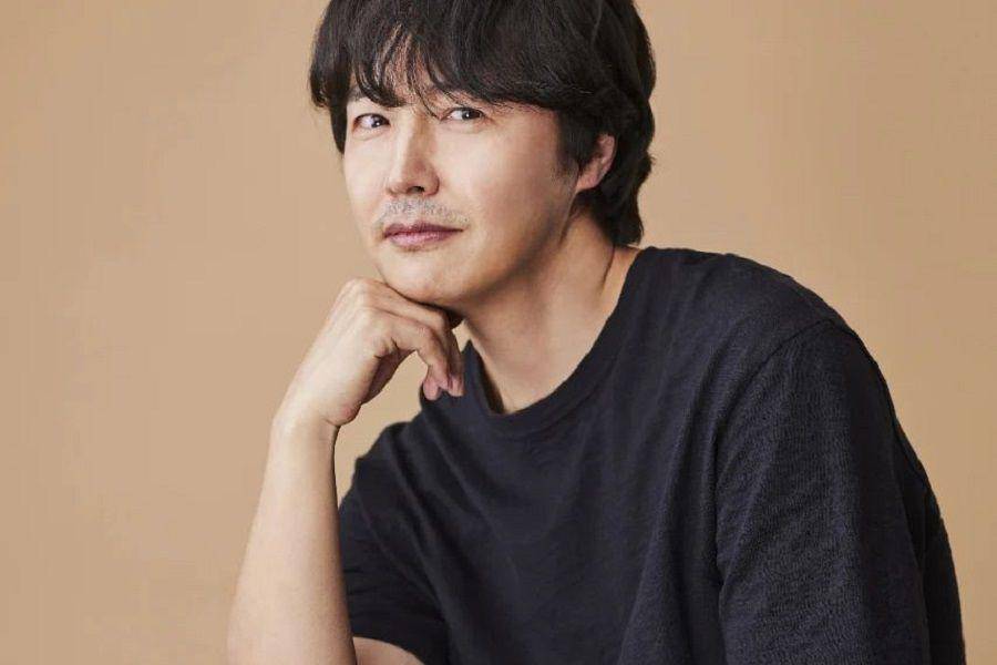 Yoon Sang Hyun pemeran Shim Joon Seok di drakor Namib (instagram.com/yoonsanghyun0921)