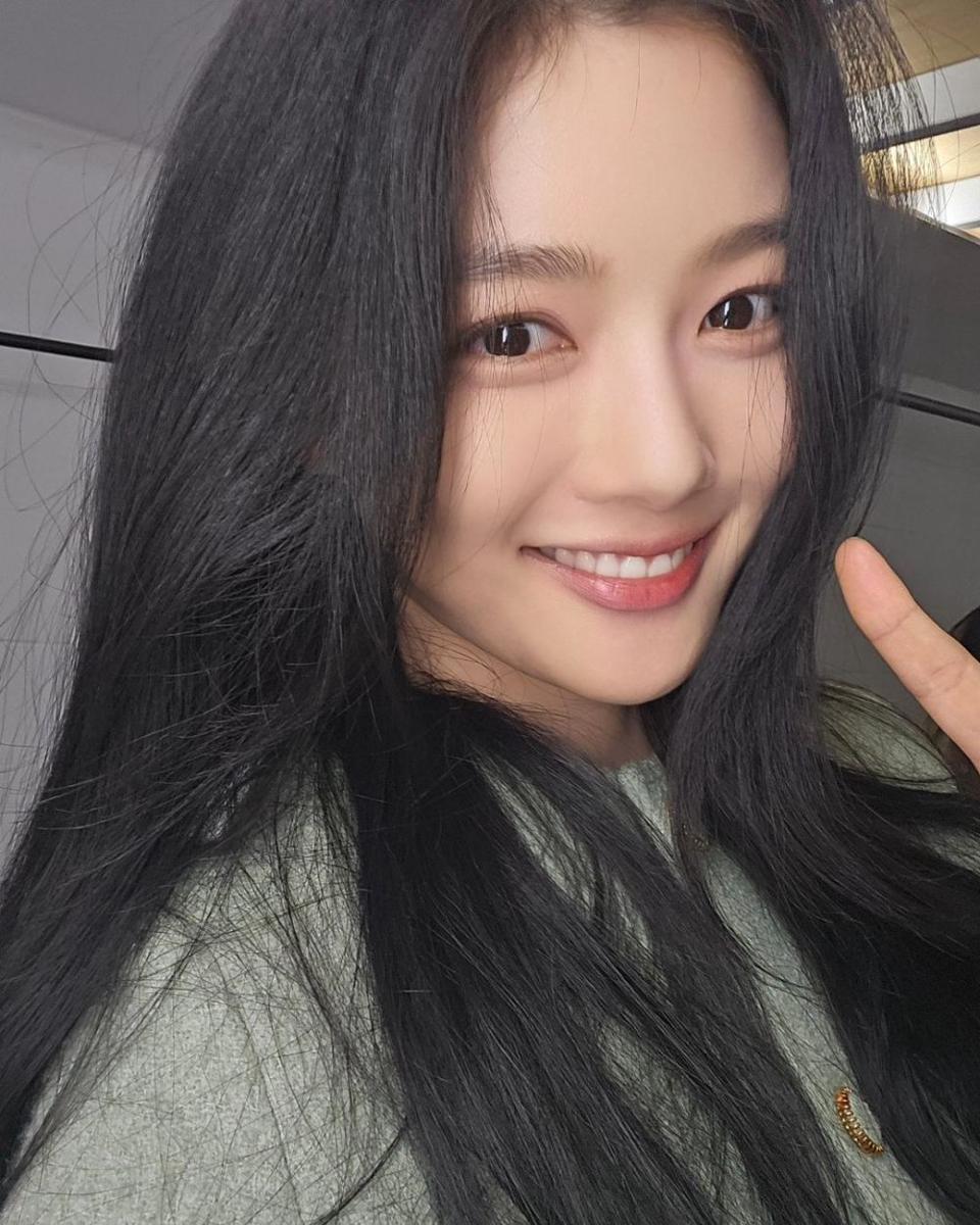 potret Kim Yoo Jung (instagram.com/you_r_love)