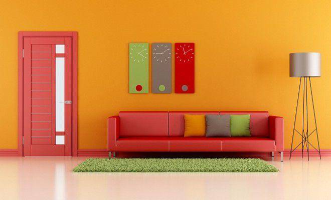 warga Cat dinding orange dan kuning (smartmama.com)