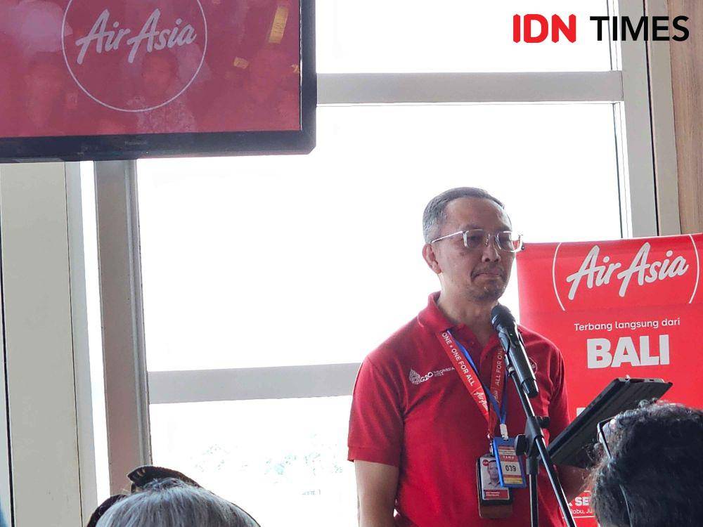 Head of Indonesia Affairs & Policy AirAsia Indonesia, Eddy Krismeidi Soemawailaga saat pembukaan penerbangan rute Denpasar-Kinabalu di Bandara I Gusti Ngurah Rai, Jumat (9/8/2024). (IDN Times/Deti Mega Purnamasari).