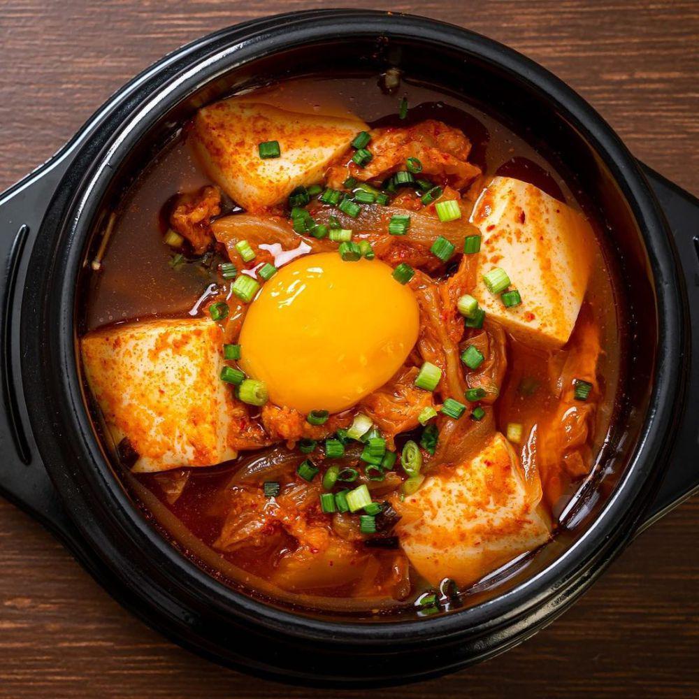 sundubu jjigae (instagram.com/chefdevagisanmugam)