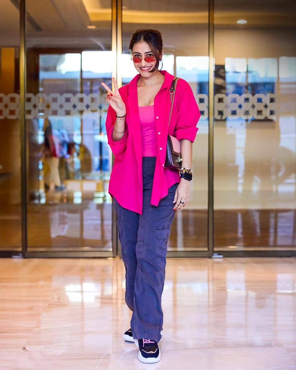 ide outfit colorful ala Dhanashree Verma (instagram.com/dhanashree9)
