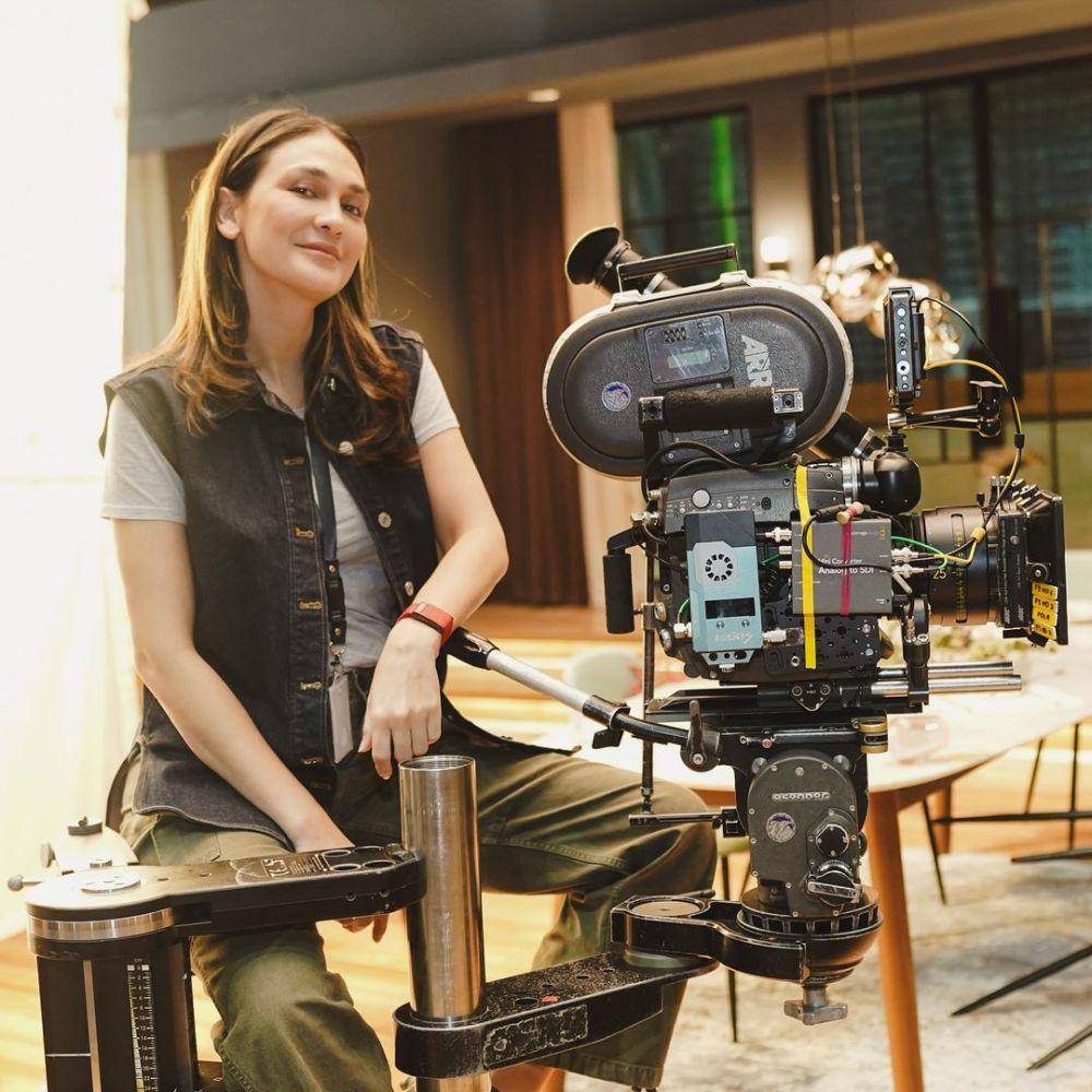 potret Luna Maya jadi sutradara (instagram.com/lunamaya)