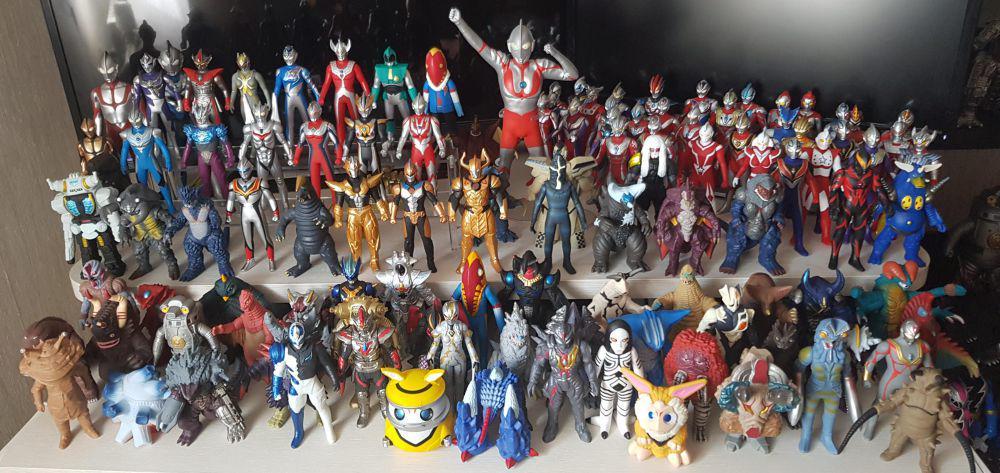 potret koleksi figur aksi Ultraman (reddit.com/r/Ultraman)