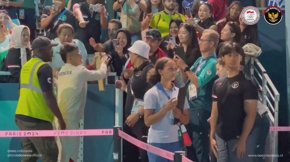 potret Rizki Juniansyah peluk haru ibunda (instagram.com/timindonesiaofficial)