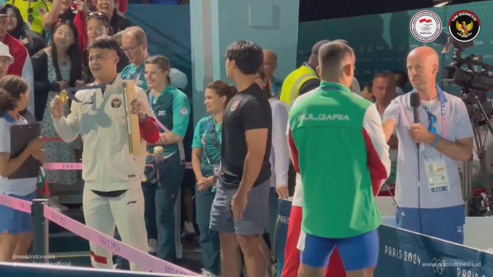 potret Rizki Juniansyah peluk haru ibunda (instagram.com/timindonesiaofficial)