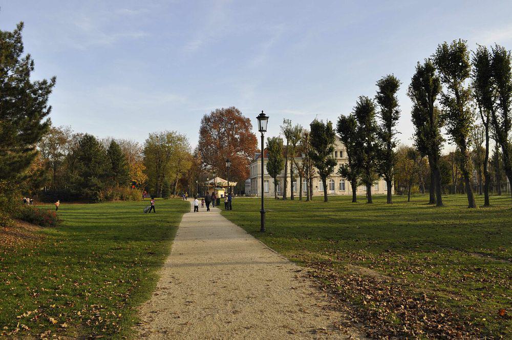 Parc de Ladoucette (commons.wikimedia.org/Prosopee)