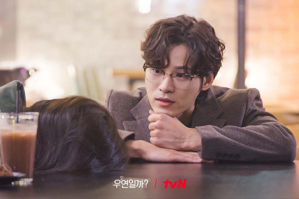 Yoon Ji On di Serendipity's Embrace (dok. tvN/Serendipity's Embrace)