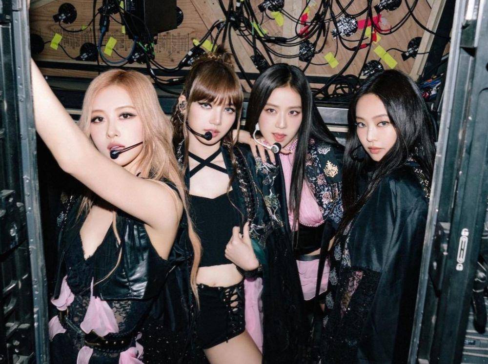 BLACKPINK (instagram.com/sooyaaa__)