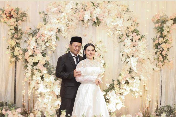 Akad nikah Weni DA3 (dok. @randb.design via instagram.com/da3_weni)