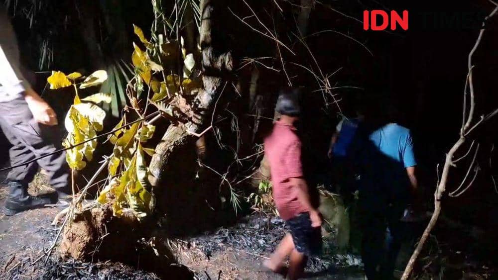 Sadimun (79), ditemukan tewas terbakar di ladang miliknya. IDN Times/ Riyanto.