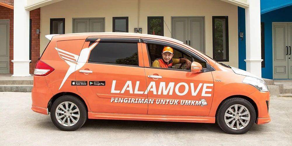 Driver Lalamove mobil (lalamove.com)