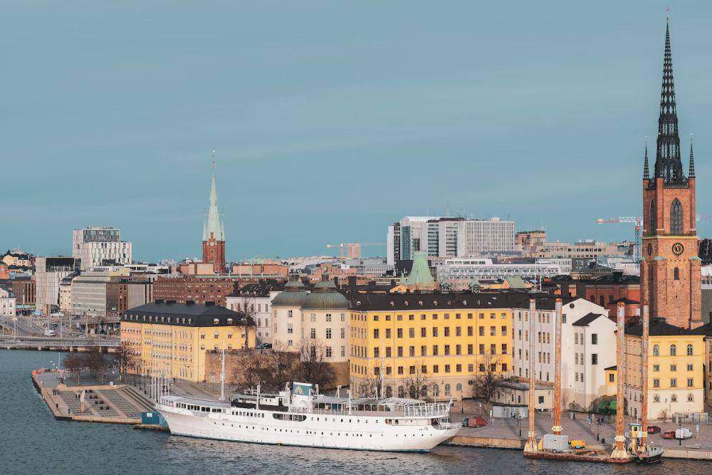 ilustrasi Swedia (unsplash.com/Transly Translation Agency)