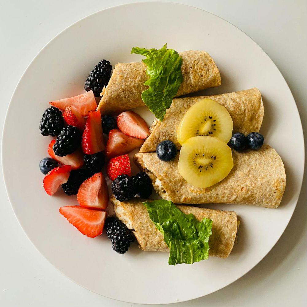 3 Resep Sarapan Sehat Topping Buah Beri yang Lezat dan Segar