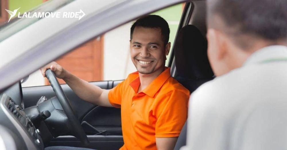 Driver Lalamove mobil (lalamove.com)