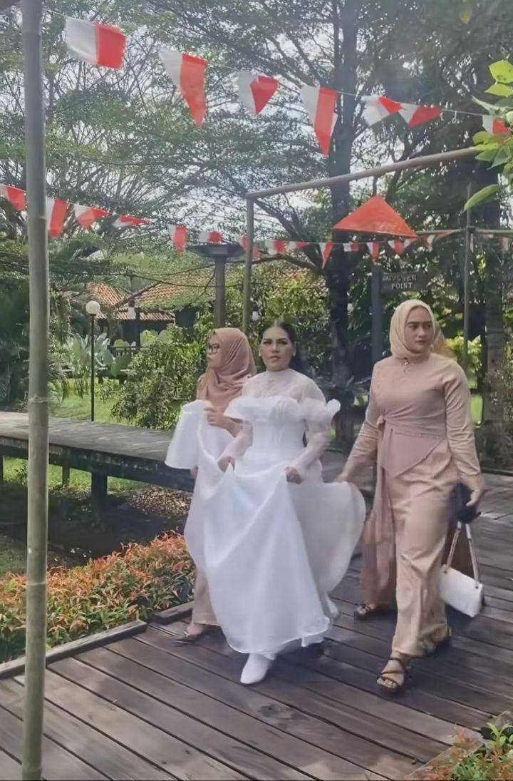 Akad nikah Weni DA (dok. @torry_tm via instagram.com/da3_weni)