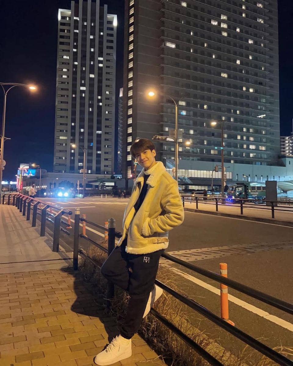 layering outfit ala Mac Nattapat (instagram.com/nattapatmac)