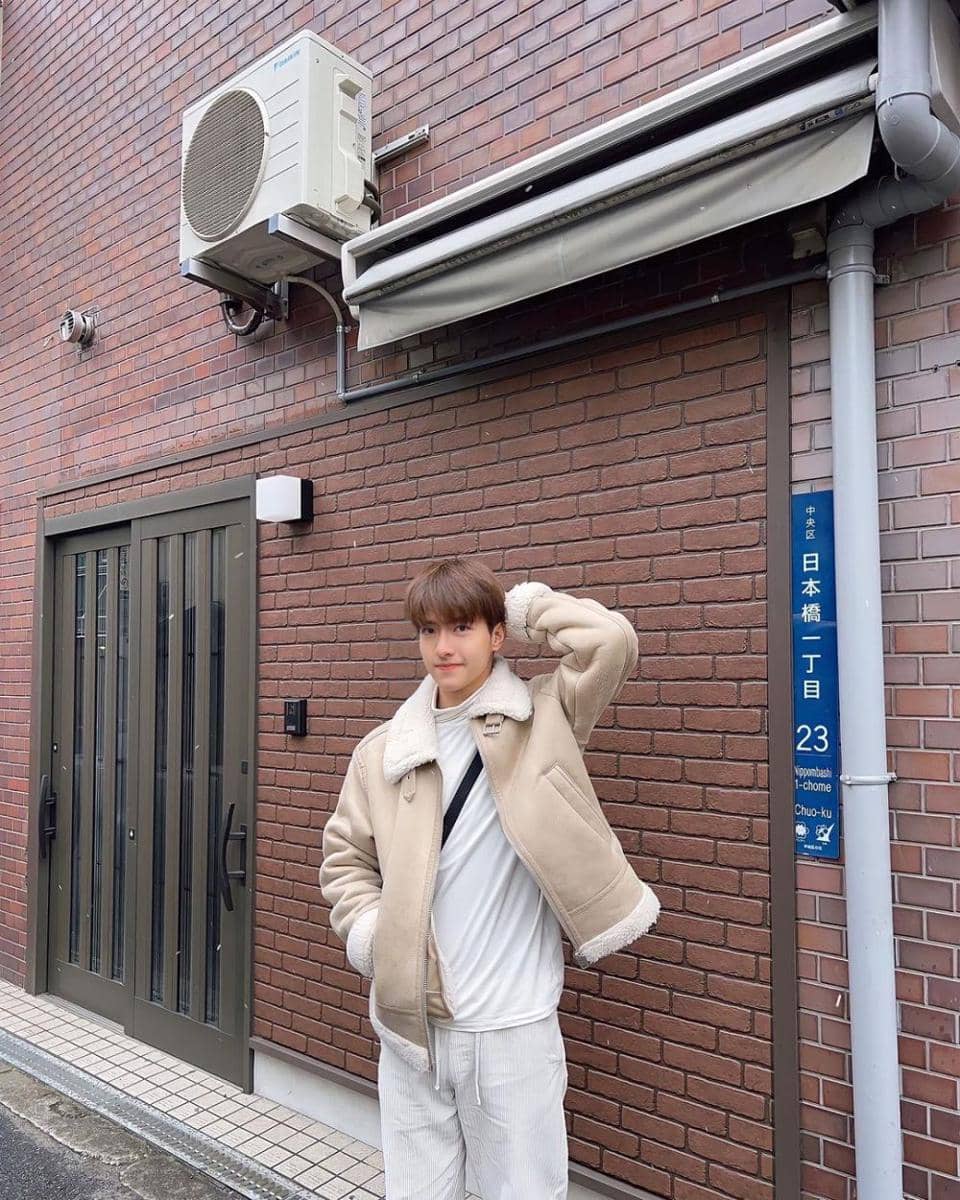 layering outfit ala Mac Nattapat (instagram.com/nattapatmac)