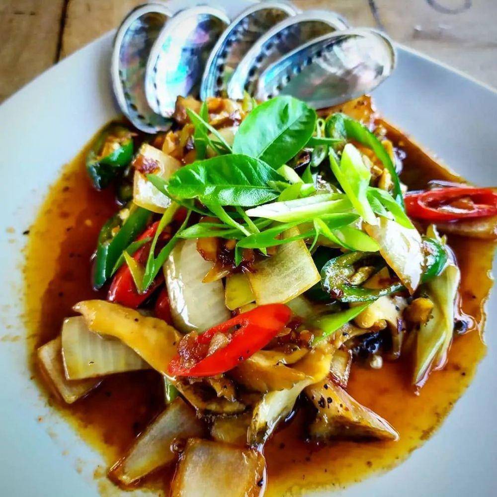 Seafood Laguna Restaurant Ampenan (instagram.com/seafoodlaguna)
