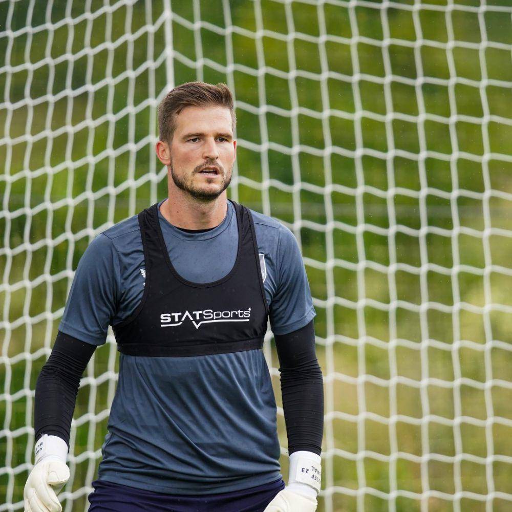 Vaclav Hladky (instagram.com/burnleyofficial dan vaclav_hladky)