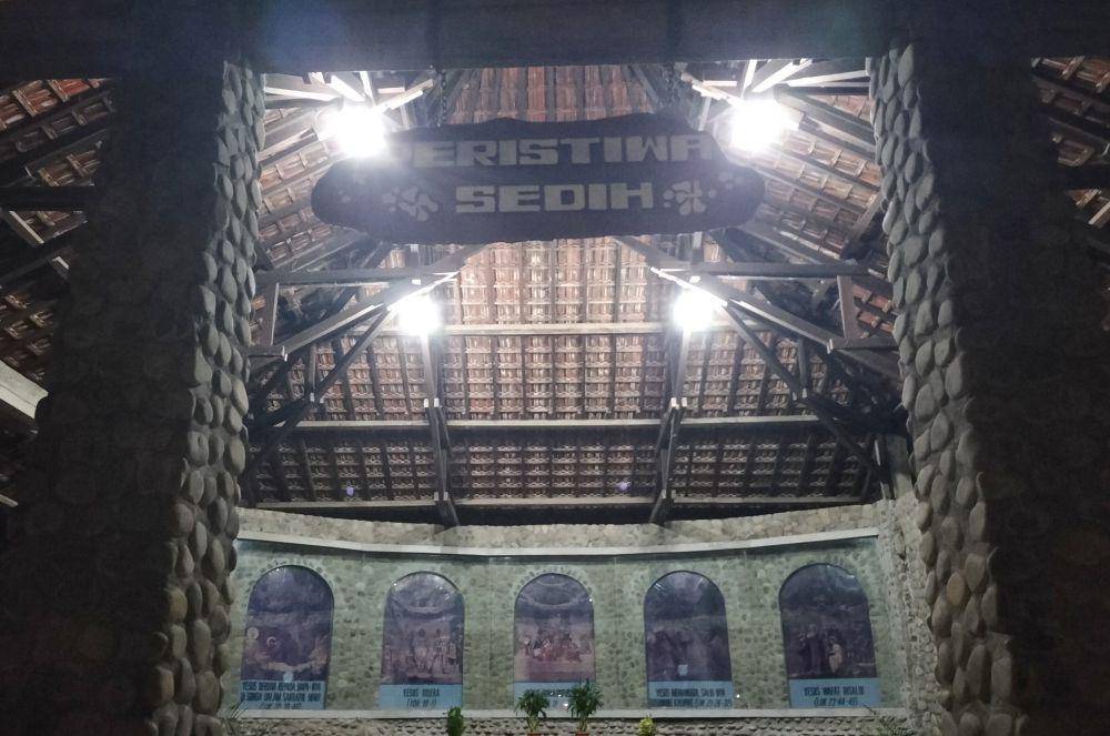 Tampak depan pondok rosario Nazareth peristiwa sedih. IDN Times/Talita Hariyanto