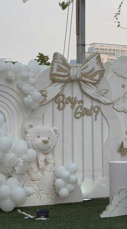 gender reveal Jessica Iskandar (Instagram.com/farahcarpetsofficial)