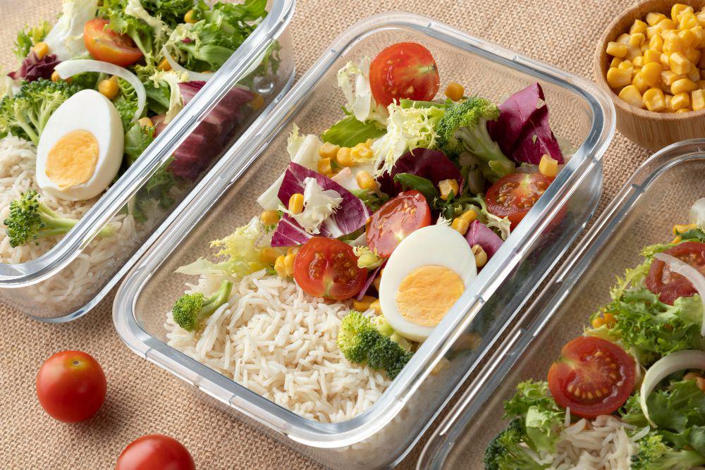 ilustrasi meal preparation (freepik.com/freepik)