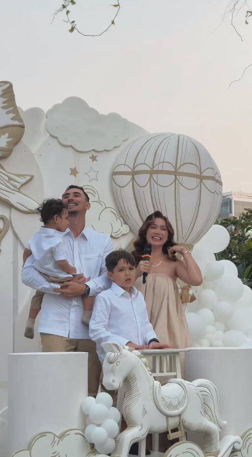 gender reveal Jessica Iskandar (Instagram.com/farahcarpetsofficial)