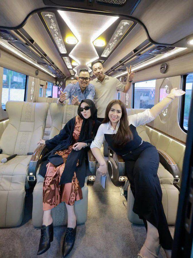potret persahabatan Maharani Kemala dan Shandy Purnamasari (instagram.com/shandypurnamasari)