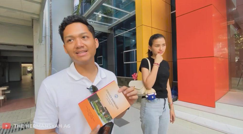 potret Azriel diterima S2 di UNAIR (instagram.com/thehermansyaha6world)