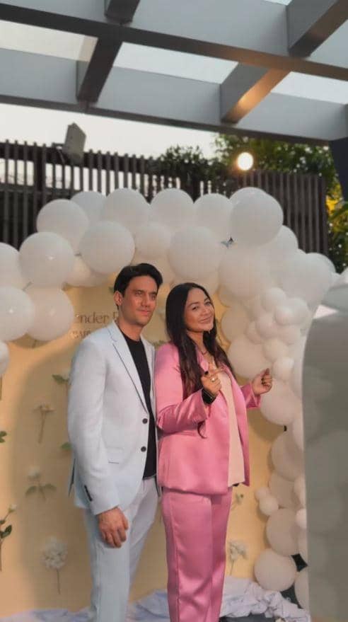 artis di gender reveal Jessica Iskandar (Instagram.com/farahcarpetsofficial)