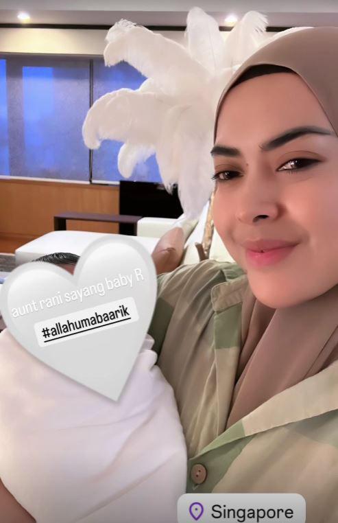 Aisyahrani dampingi Syahrini (Instagram.com/syh55)