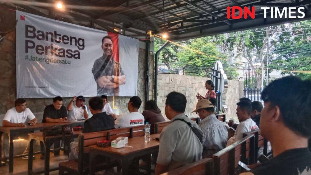 Relawan Banteng Perkasa berkonsolidasi untuk memenangkan mantan Panglima TNI Andika Perkasa sebagai gubernur Jateng. (IDN Times/Fariz Fardianto)