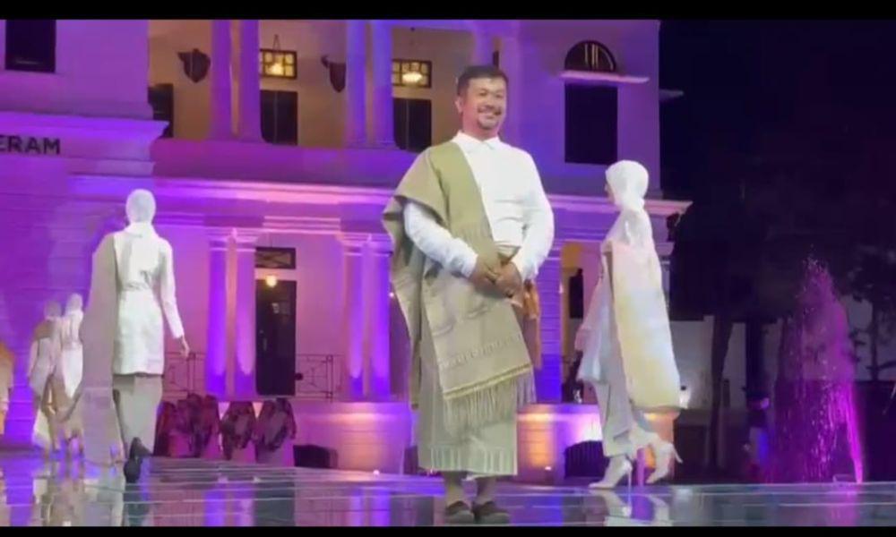 Karya Torang Sitorus di Islamic Fashion Festival (dok.istimewa)